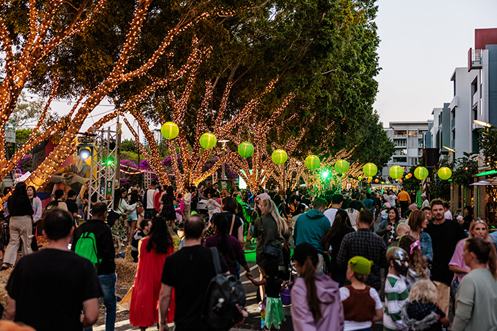 Trick or Treat Little Stanley Street is Back!