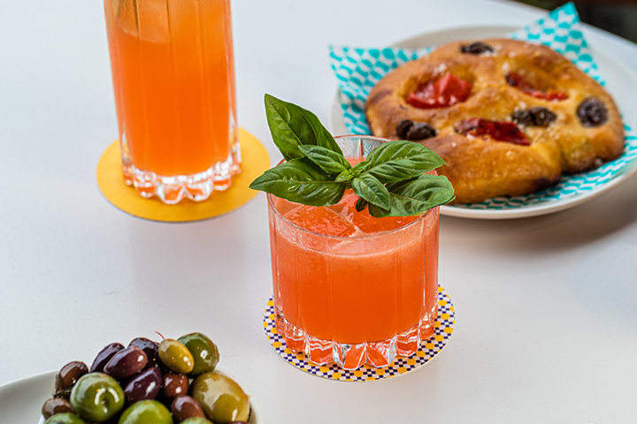 OTTO's Strawberry Basil Smash