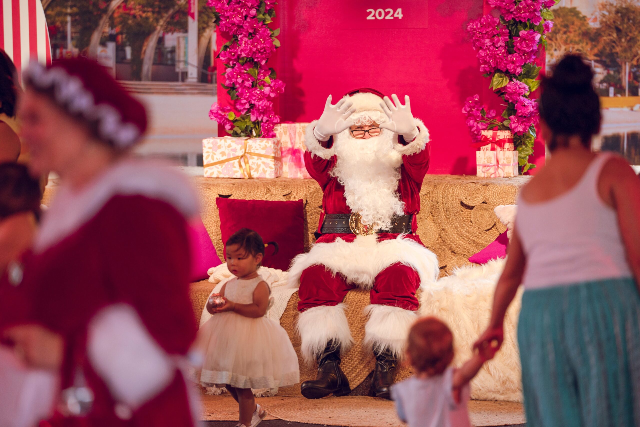 Santa Photos And Mrs Claus Storytime