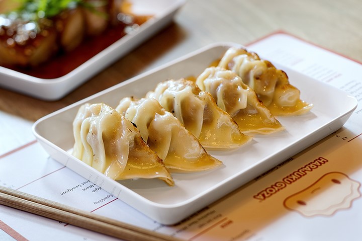 Harajuku Gyoza: 10% off the entire menu*