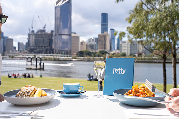 This Weekday Riverside Lunch Deal Is Almost Too Good to Be True