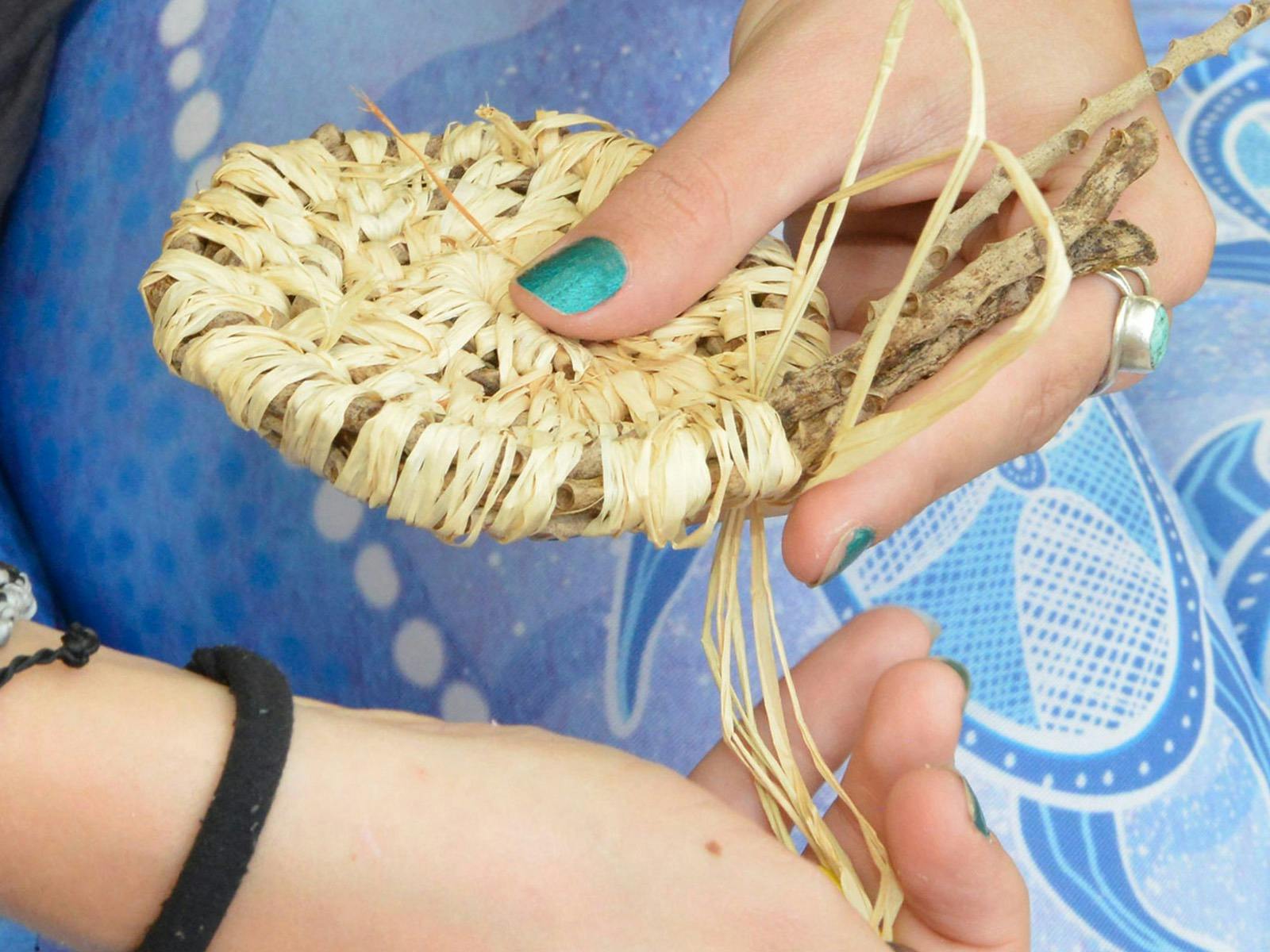 Clancestry: Weaving Workshops